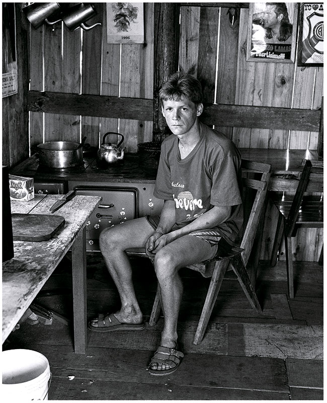 Carpintero Claudio Schwaben en su cocina