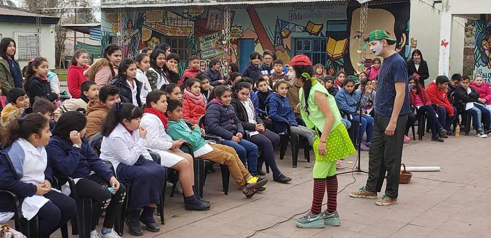 Una invitación a revisitar el pasado desde las urgencias del presente